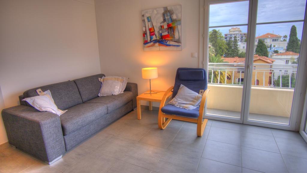 Beau 2 Pieces 3 Etoiles Vue Mer Garage Prive 150M Plages Wifi Cannes Bilik gambar