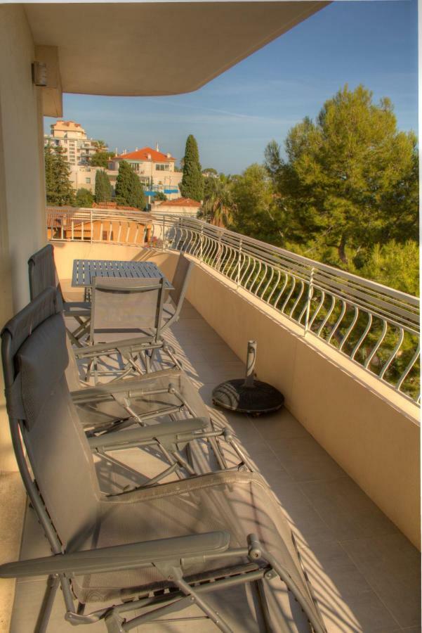 Beau 2 Pieces 3 Etoiles Vue Mer Garage Prive 150M Plages Wifi Cannes Luaran gambar
